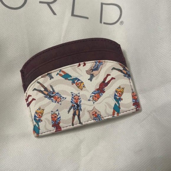 Bioworld Ashoka Mini Backpack & Card wallet - Picture 10 of 10